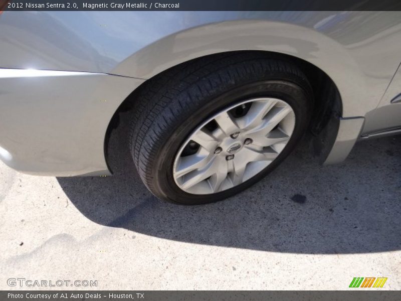 Magnetic Gray Metallic / Charcoal 2012 Nissan Sentra 2.0