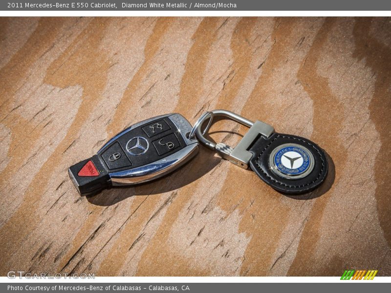Diamond White Metallic / Almond/Mocha 2011 Mercedes-Benz E 550 Cabriolet