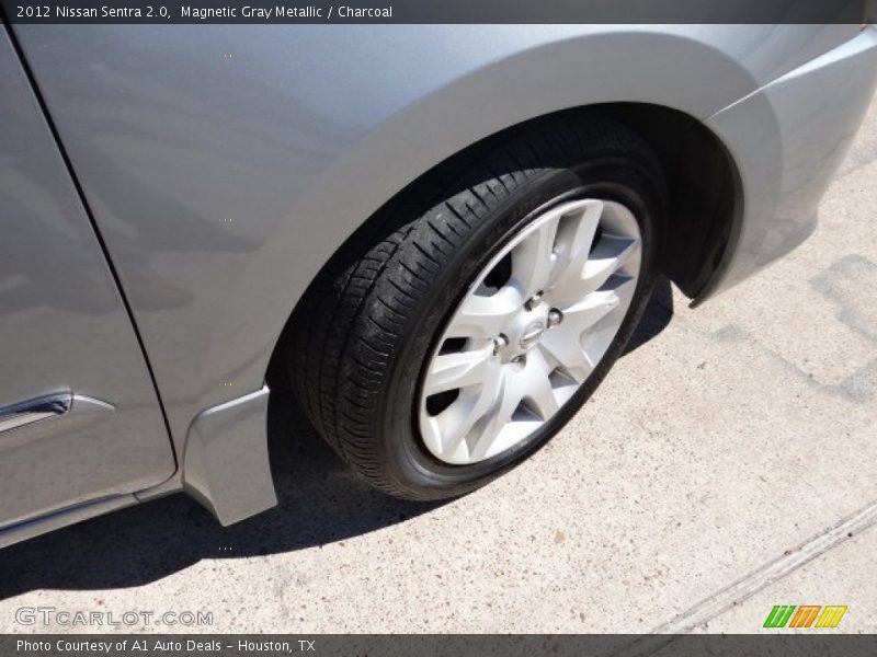 Magnetic Gray Metallic / Charcoal 2012 Nissan Sentra 2.0