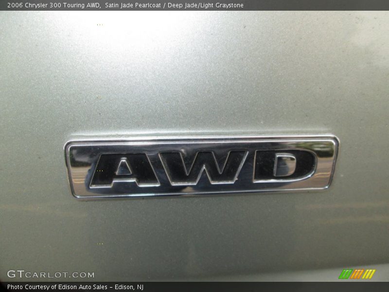 Satin Jade Pearlcoat / Deep Jade/Light Graystone 2006 Chrysler 300 Touring AWD
