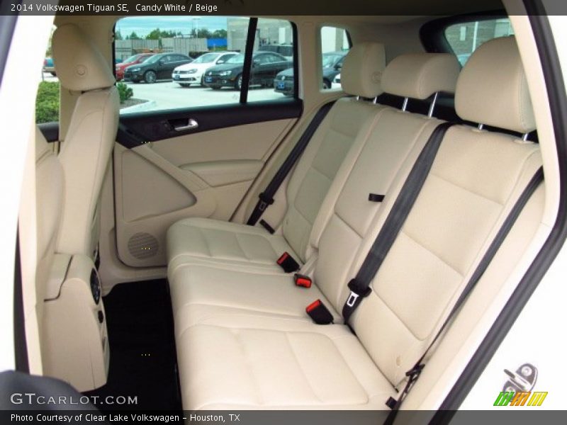 Candy White / Beige 2014 Volkswagen Tiguan SE
