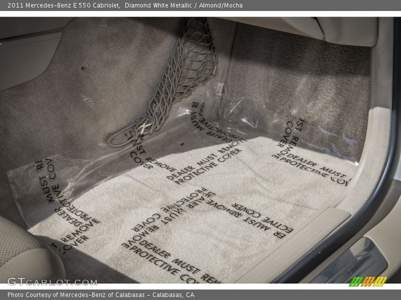 Diamond White Metallic / Almond/Mocha 2011 Mercedes-Benz E 550 Cabriolet