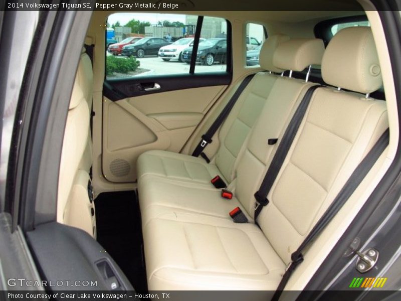 Pepper Gray Metallic / Beige 2014 Volkswagen Tiguan SE