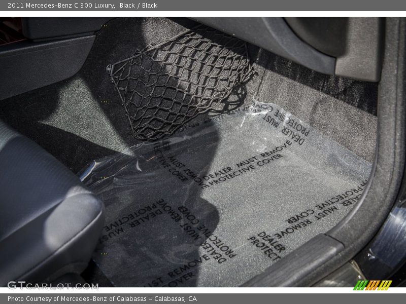 Black / Black 2011 Mercedes-Benz C 300 Luxury