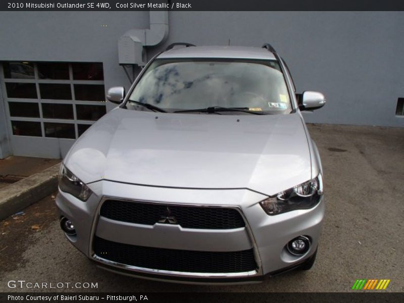 Cool Silver Metallic / Black 2010 Mitsubishi Outlander SE 4WD