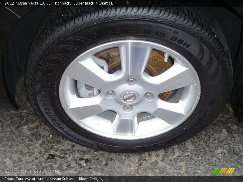 Super Black / Charcoal 2012 Nissan Versa 1.8 SL Hatchback