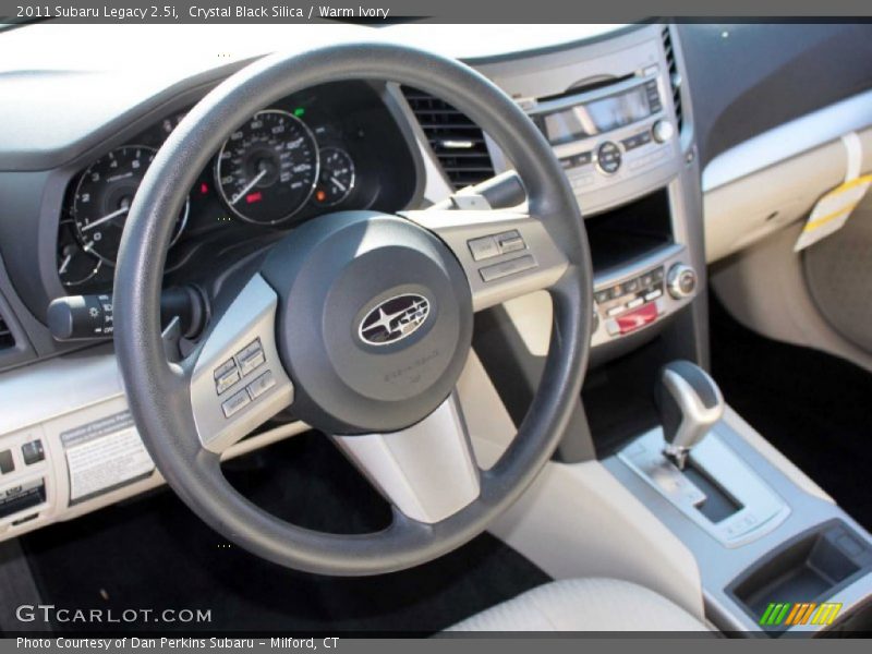 Crystal Black Silica / Warm Ivory 2011 Subaru Legacy 2.5i
