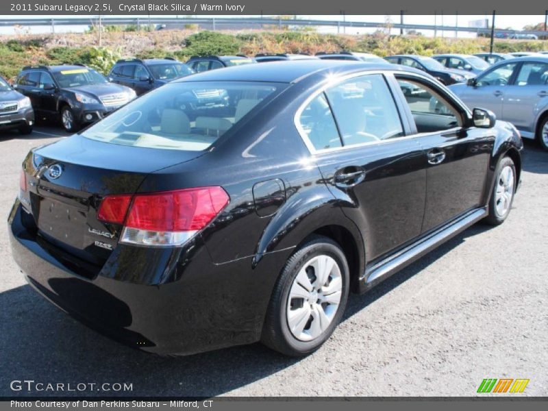 Crystal Black Silica / Warm Ivory 2011 Subaru Legacy 2.5i