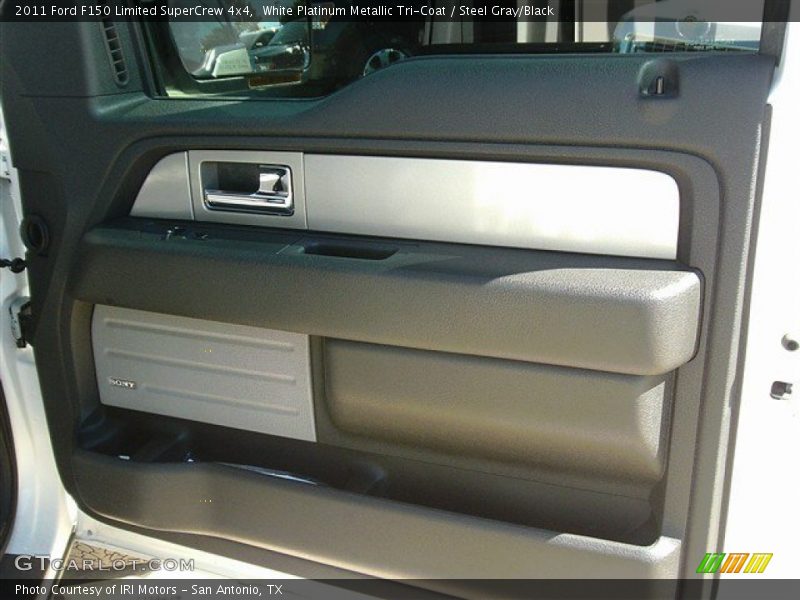 White Platinum Metallic Tri-Coat / Steel Gray/Black 2011 Ford F150 Limited SuperCrew 4x4