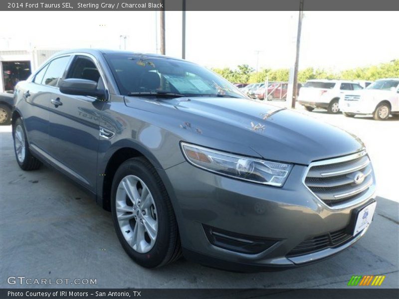 Sterling Gray / Charcoal Black 2014 Ford Taurus SEL