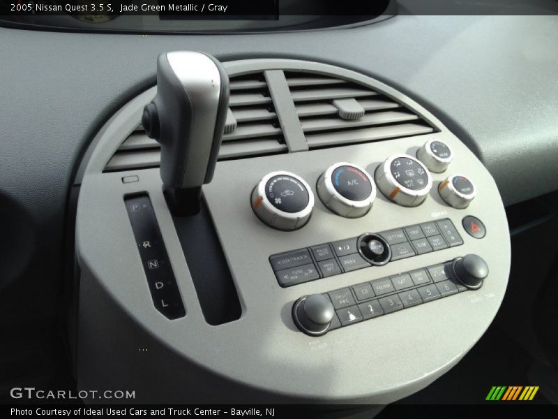 Jade Green Metallic / Gray 2005 Nissan Quest 3.5 S