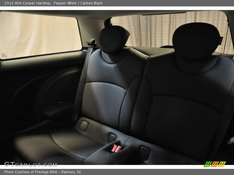 Pepper White / Carbon Black 2013 Mini Cooper Hardtop