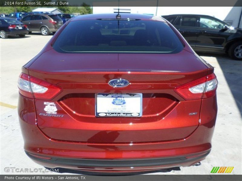 Sunset / Dune 2014 Ford Fusion SE