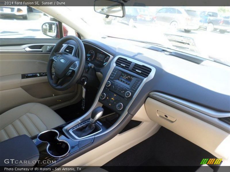 Sunset / Dune 2014 Ford Fusion SE