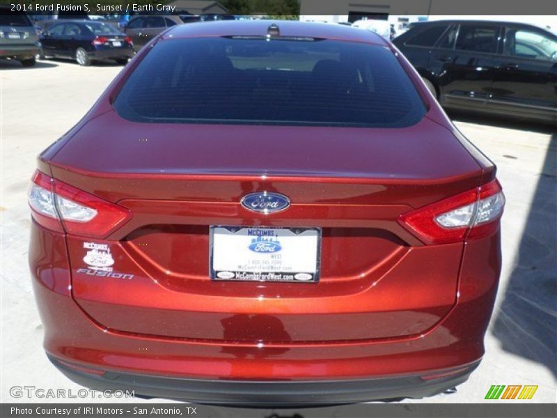 Sunset / Earth Gray 2014 Ford Fusion S