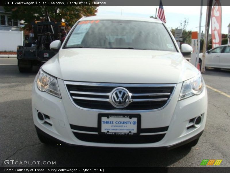 Candy White / Charcoal 2011 Volkswagen Tiguan S 4Motion