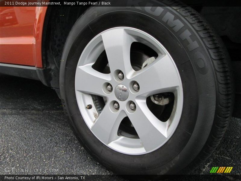 Mango Tango Pearl / Black 2011 Dodge Journey Mainstreet