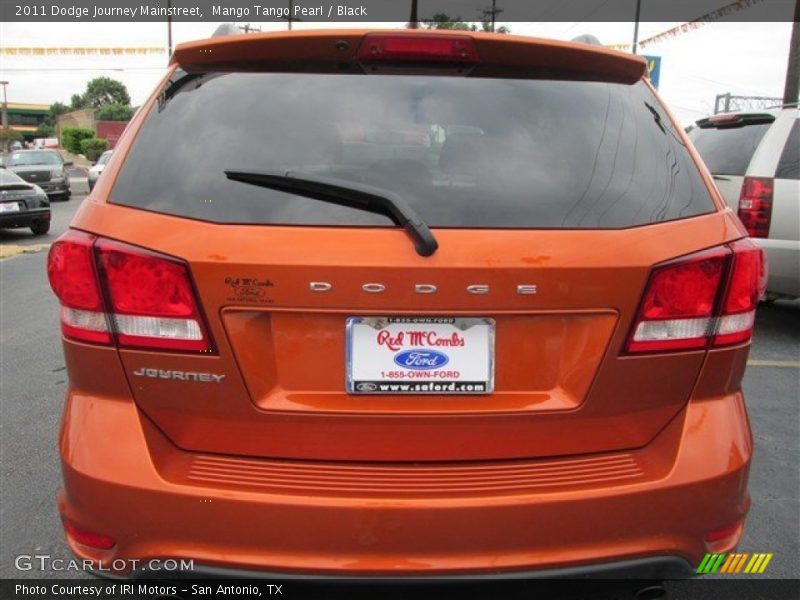 Mango Tango Pearl / Black 2011 Dodge Journey Mainstreet