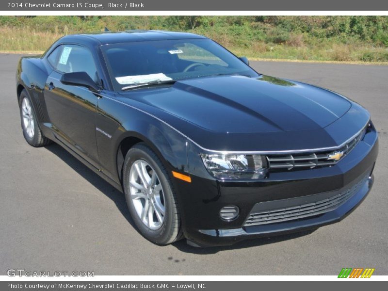 Front 3/4 View of 2014 Camaro LS Coupe