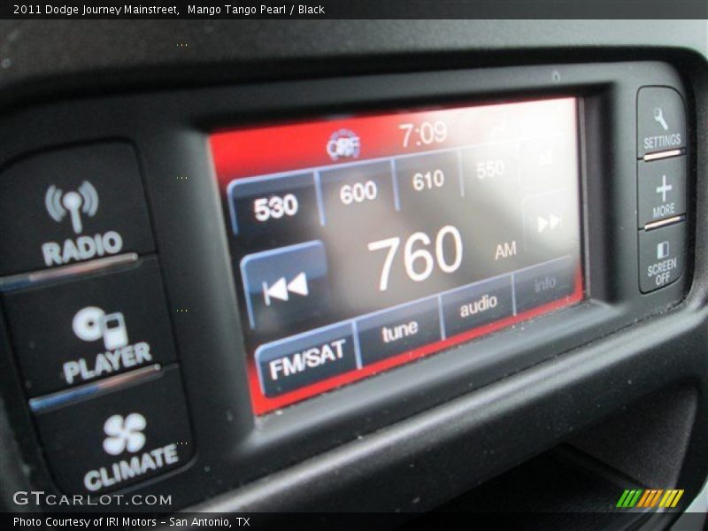 Mango Tango Pearl / Black 2011 Dodge Journey Mainstreet