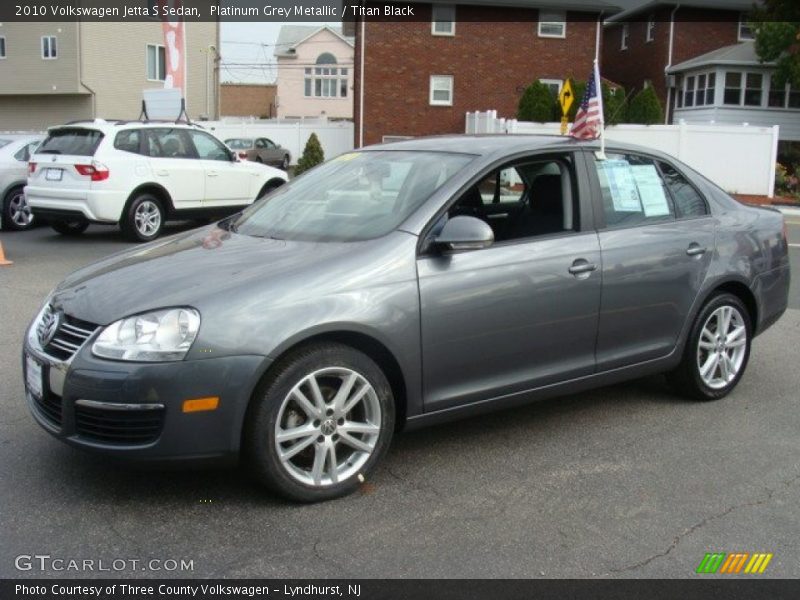 Front 3/4 View of 2010 Jetta S Sedan