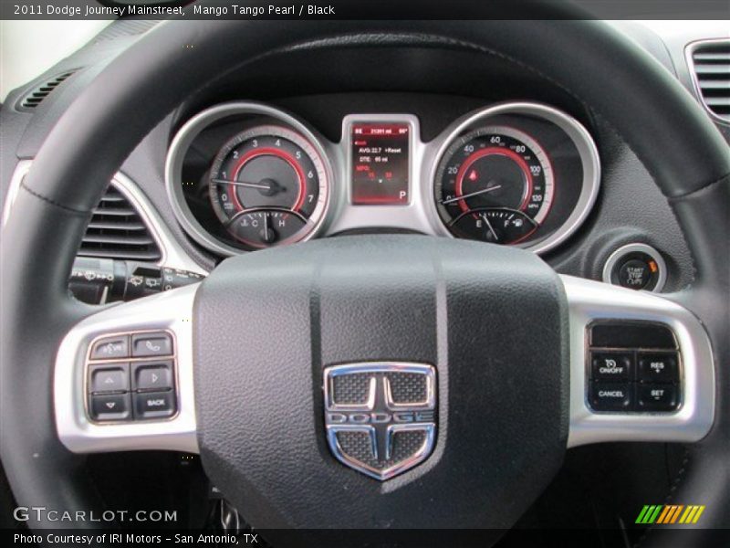 Mango Tango Pearl / Black 2011 Dodge Journey Mainstreet