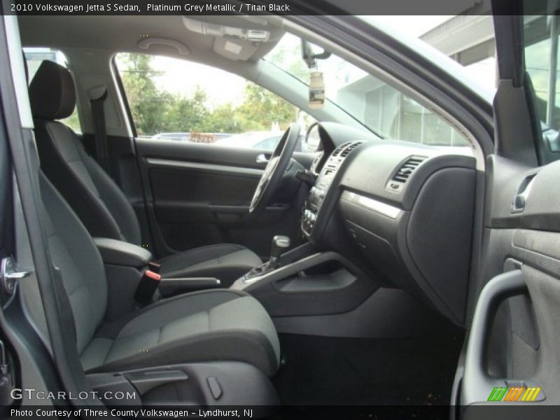 Platinum Grey Metallic / Titan Black 2010 Volkswagen Jetta S Sedan