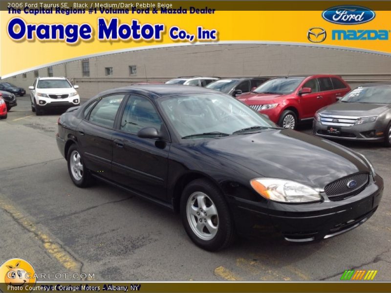 Black / Medium/Dark Pebble Beige 2006 Ford Taurus SE