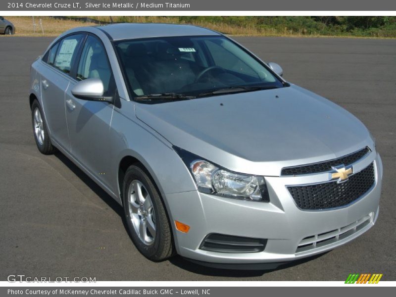 Silver Ice Metallic / Medium Titanium 2014 Chevrolet Cruze LT