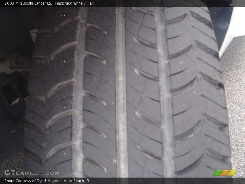 Innsbruck White / Tan 2003 Mitsubishi Lancer ES