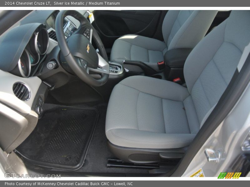 Silver Ice Metallic / Medium Titanium 2014 Chevrolet Cruze LT