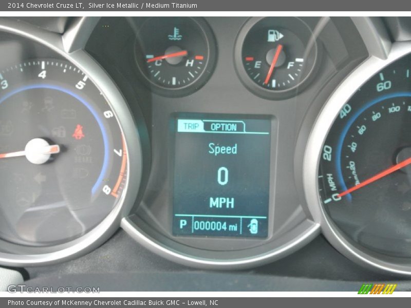 Silver Ice Metallic / Medium Titanium 2014 Chevrolet Cruze LT