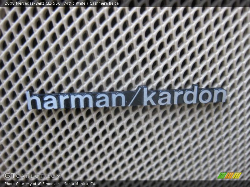 Arctic White / Cashmere Beige 2008 Mercedes-Benz CLS 550