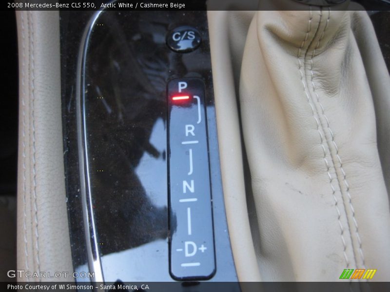 Arctic White / Cashmere Beige 2008 Mercedes-Benz CLS 550