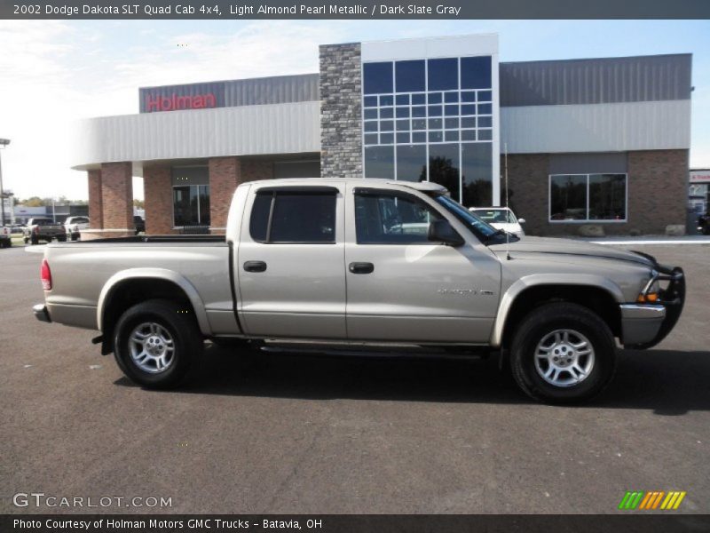 Light Almond Pearl Metallic / Dark Slate Gray 2002 Dodge Dakota SLT Quad Cab 4x4