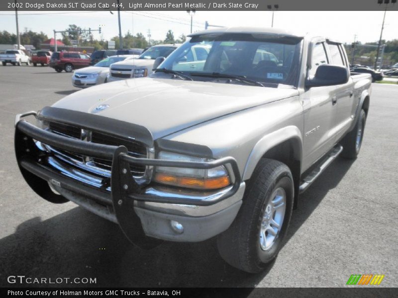 Light Almond Pearl Metallic / Dark Slate Gray 2002 Dodge Dakota SLT Quad Cab 4x4