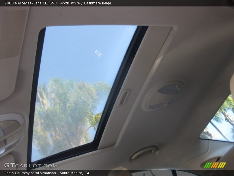 Arctic White / Cashmere Beige 2008 Mercedes-Benz CLS 550