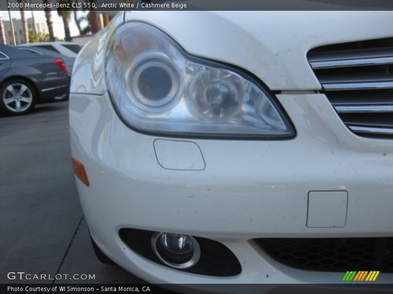 Arctic White / Cashmere Beige 2008 Mercedes-Benz CLS 550