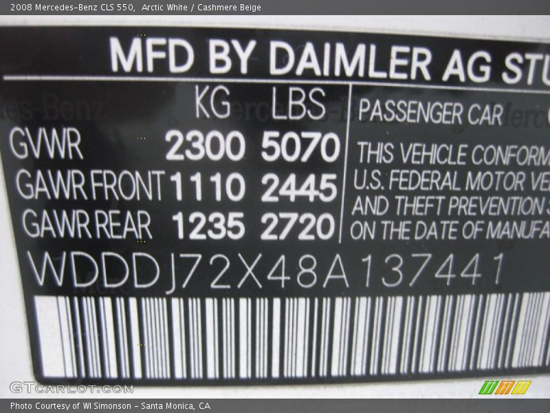 Arctic White / Cashmere Beige 2008 Mercedes-Benz CLS 550