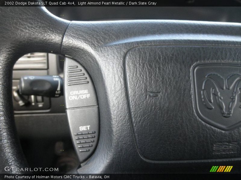 Light Almond Pearl Metallic / Dark Slate Gray 2002 Dodge Dakota SLT Quad Cab 4x4