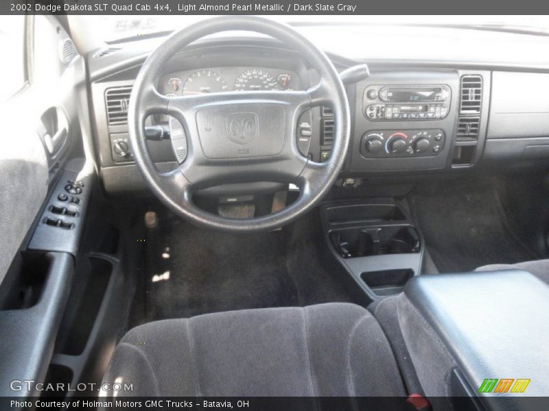 Light Almond Pearl Metallic / Dark Slate Gray 2002 Dodge Dakota SLT Quad Cab 4x4