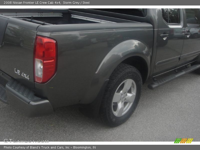 Storm Grey / Steel 2008 Nissan Frontier LE Crew Cab 4x4