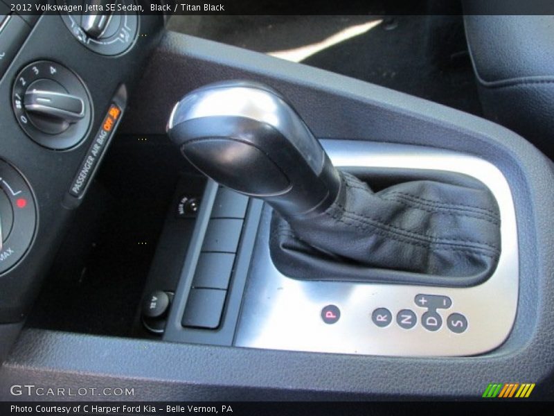 Black / Titan Black 2012 Volkswagen Jetta SE Sedan