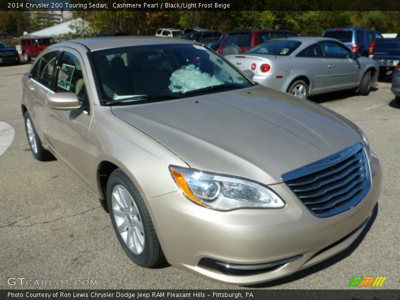 Cashmere Pearl / Black/Light Frost Beige 2014 Chrysler 200 Touring Sedan