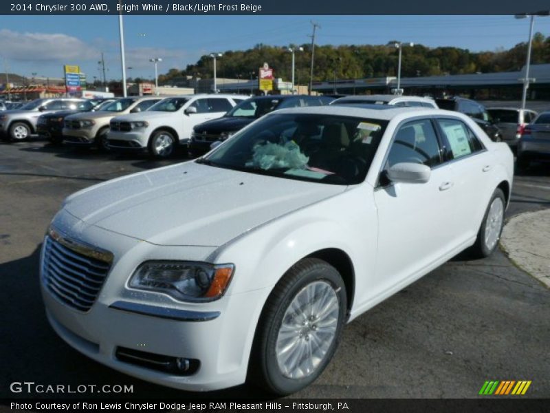 Bright White / Black/Light Frost Beige 2014 Chrysler 300 AWD