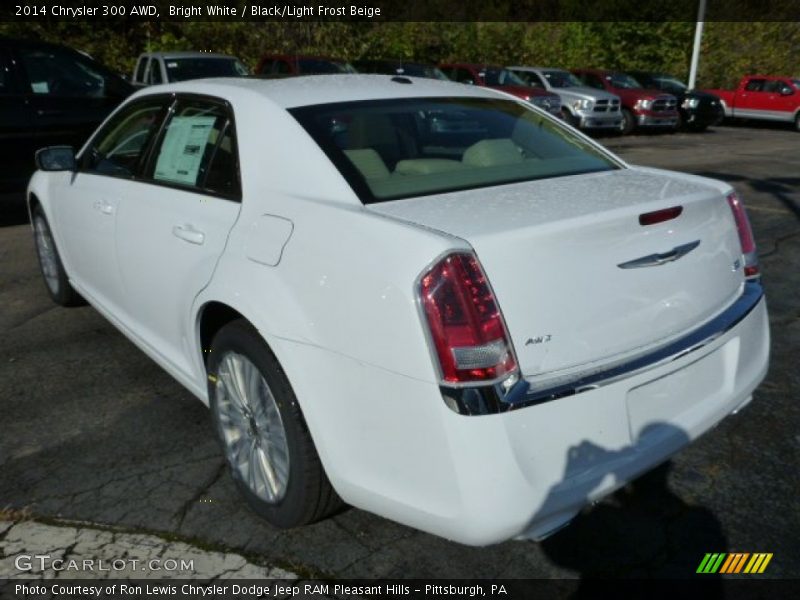 Bright White / Black/Light Frost Beige 2014 Chrysler 300 AWD