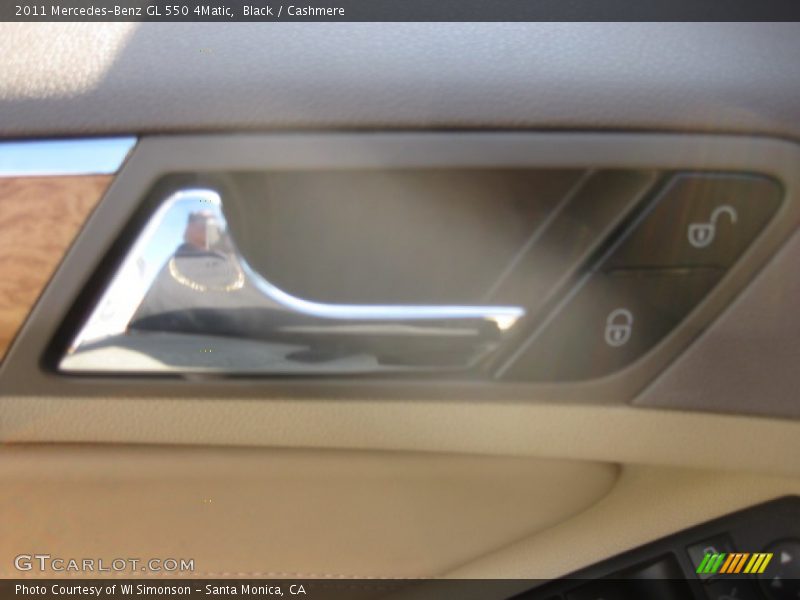 Black / Cashmere 2011 Mercedes-Benz GL 550 4Matic