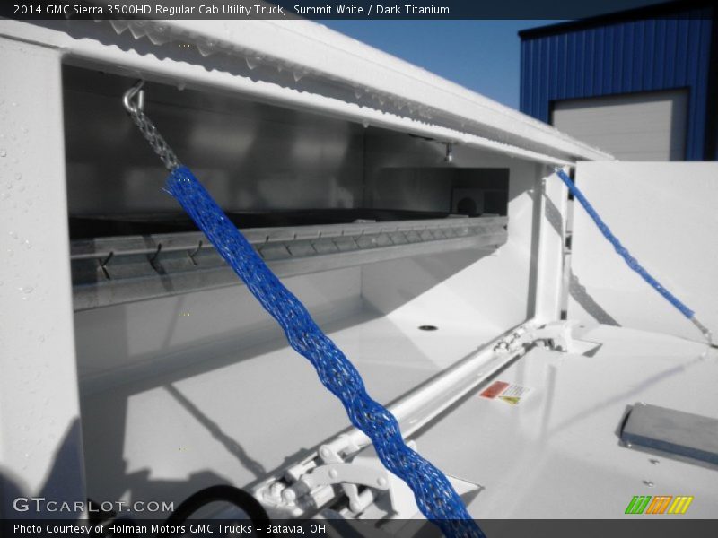 Summit White / Dark Titanium 2014 GMC Sierra 3500HD Regular Cab Utility Truck