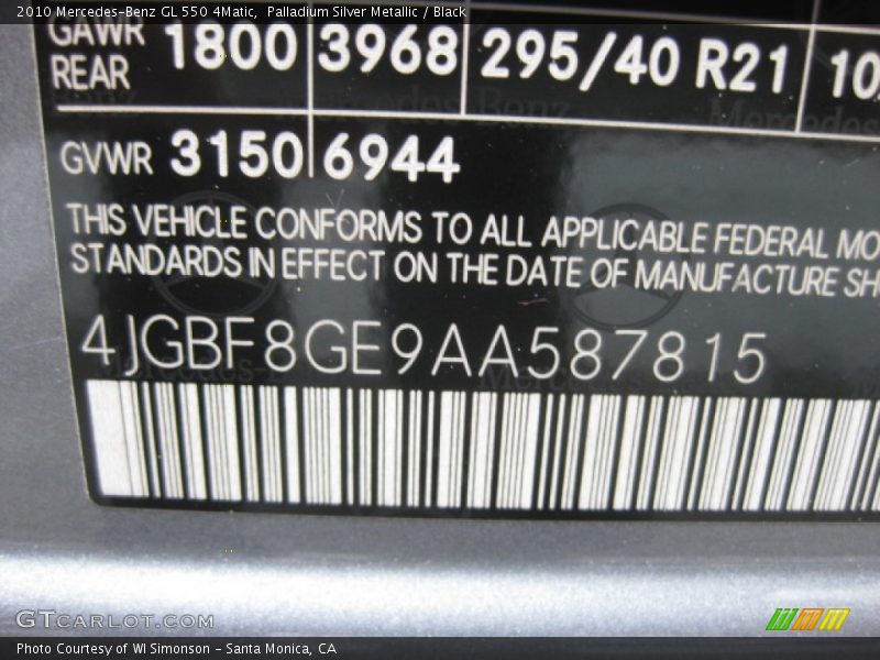 Palladium Silver Metallic / Black 2010 Mercedes-Benz GL 550 4Matic