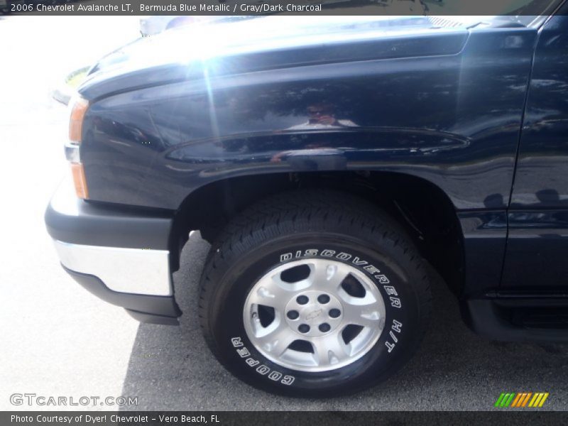 Bermuda Blue Metallic / Gray/Dark Charcoal 2006 Chevrolet Avalanche LT